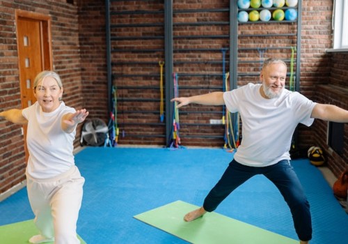 Training Older People at the Gym: A Guide for Personal Trainers